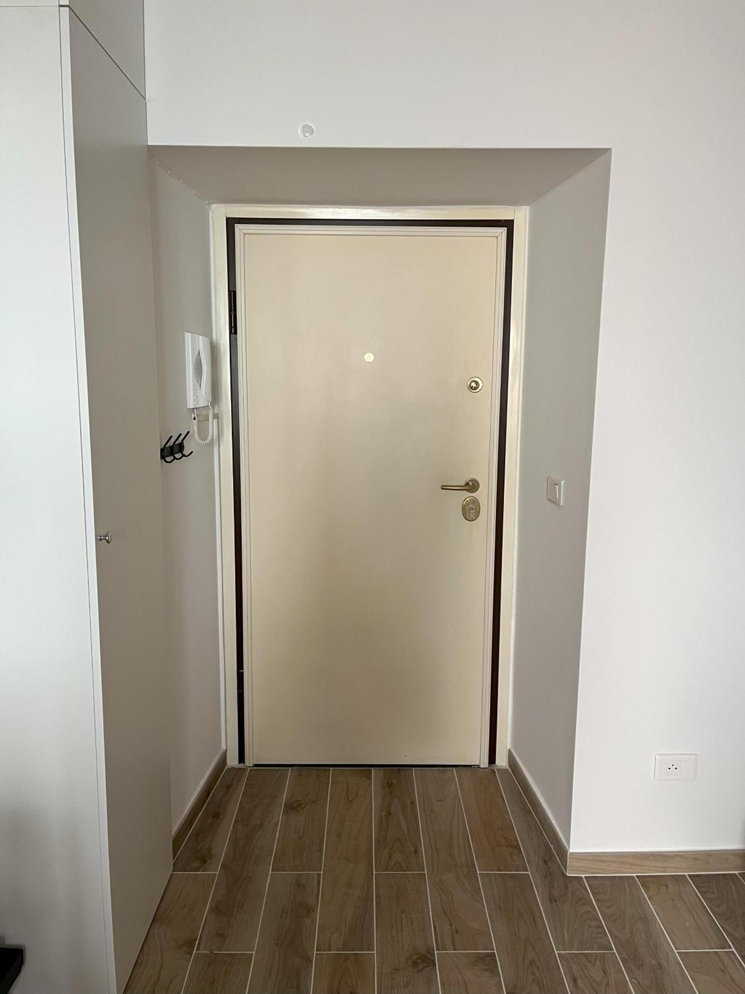 Renovated Seaside In The Heart Of Menton